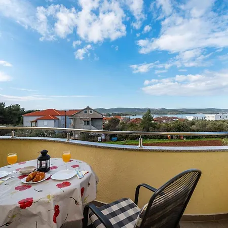 Sandra Apartament Turanj